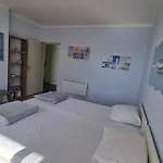 Apartament With Direct Sea View, Free Parking And Close To Beaches And Promenade *