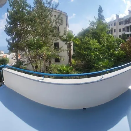 Lägenhet With Direct Sea View, Free Parking And Close To Beaches And Promenade Lovran