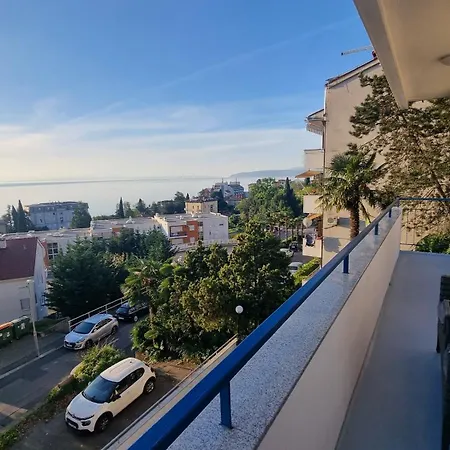 Lägenhet With Direct Sea View, Free Parking And Close To Beaches And Promenade Lovran